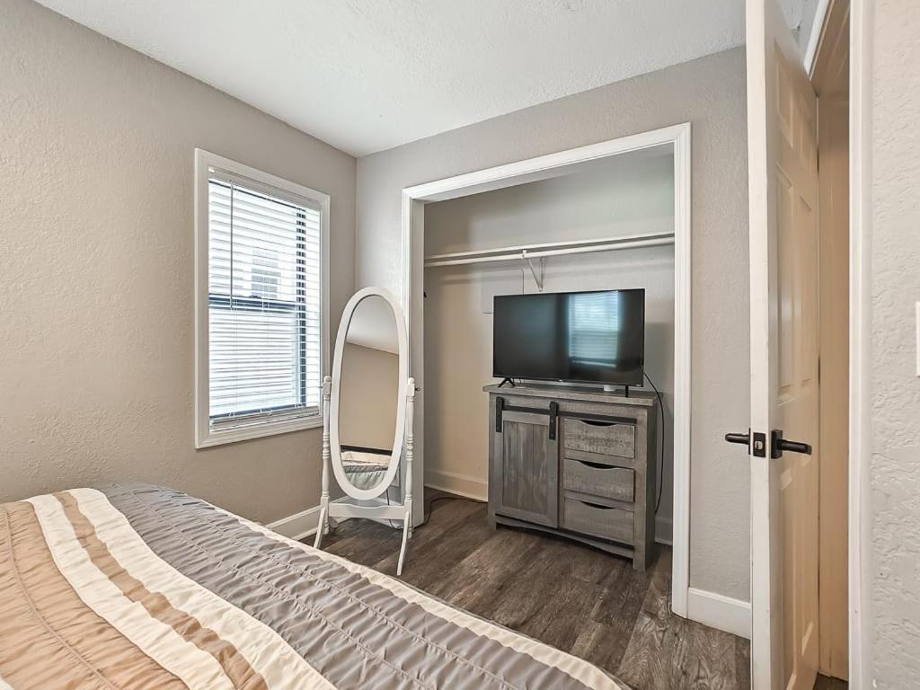 Heart Of Westport 1Br Villa Kansas City Exterior foto